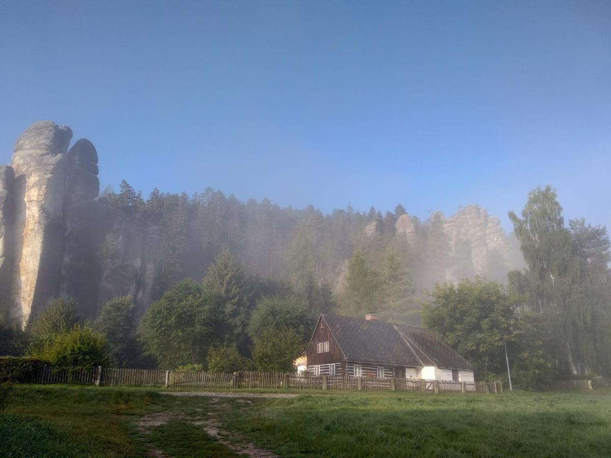Apartmany Adrspach " U Kozaru " Teplice nad Metuji Exterior photo